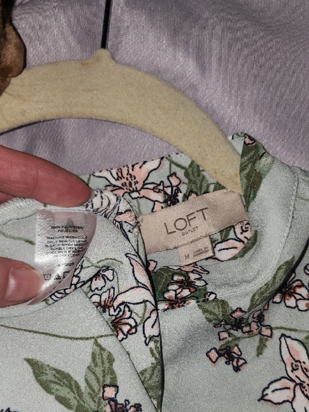 Loft Floral Sleeveless Top - Picture 3 of 6